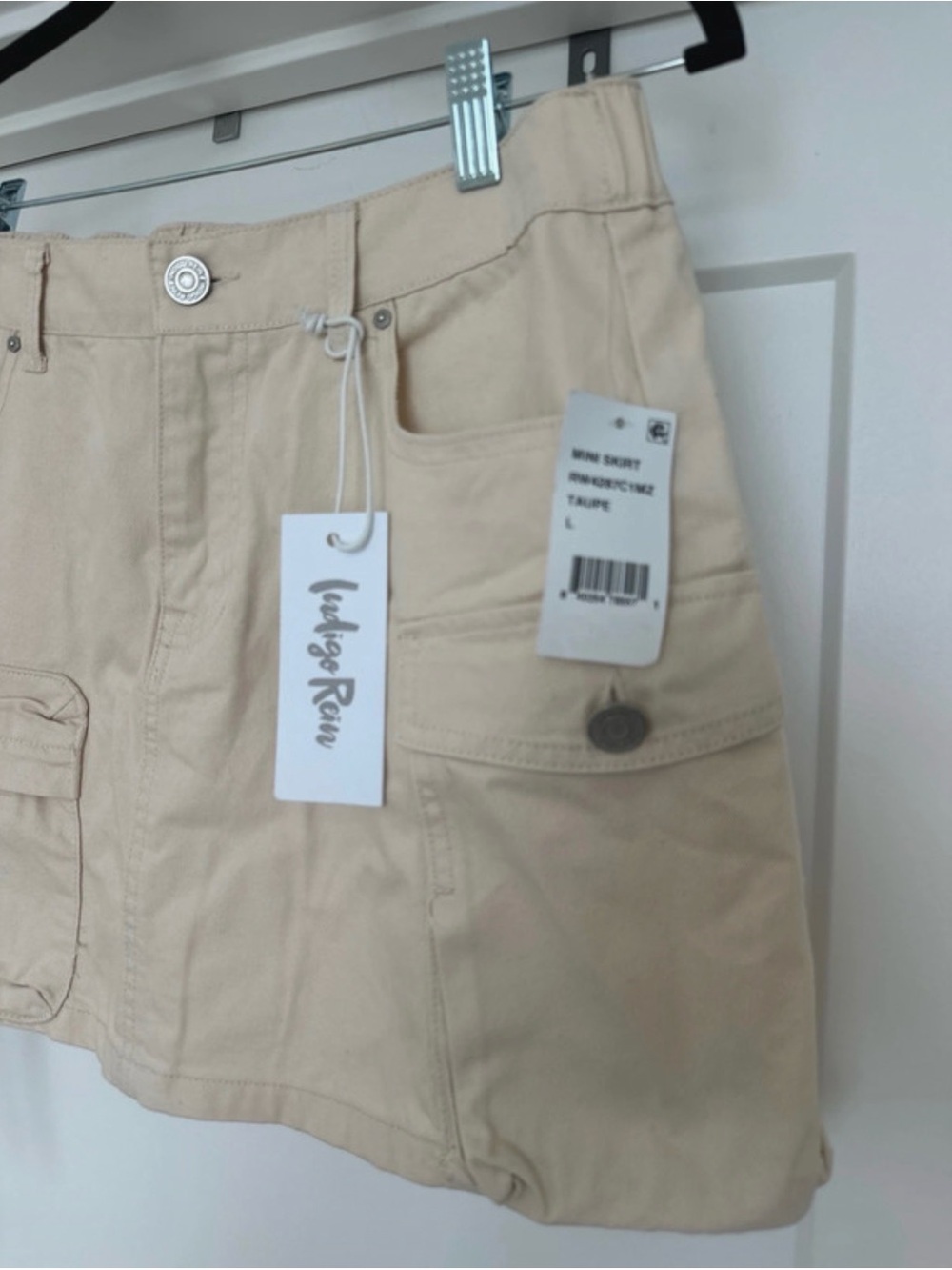 Indigo Rein Beige Utility Cargo Mini Skirt - Picture 2 of 3